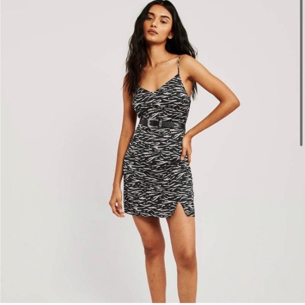 Abercrombie & Fitch Zebra Animal Black Cream Print Mini Dress, NWT, Small